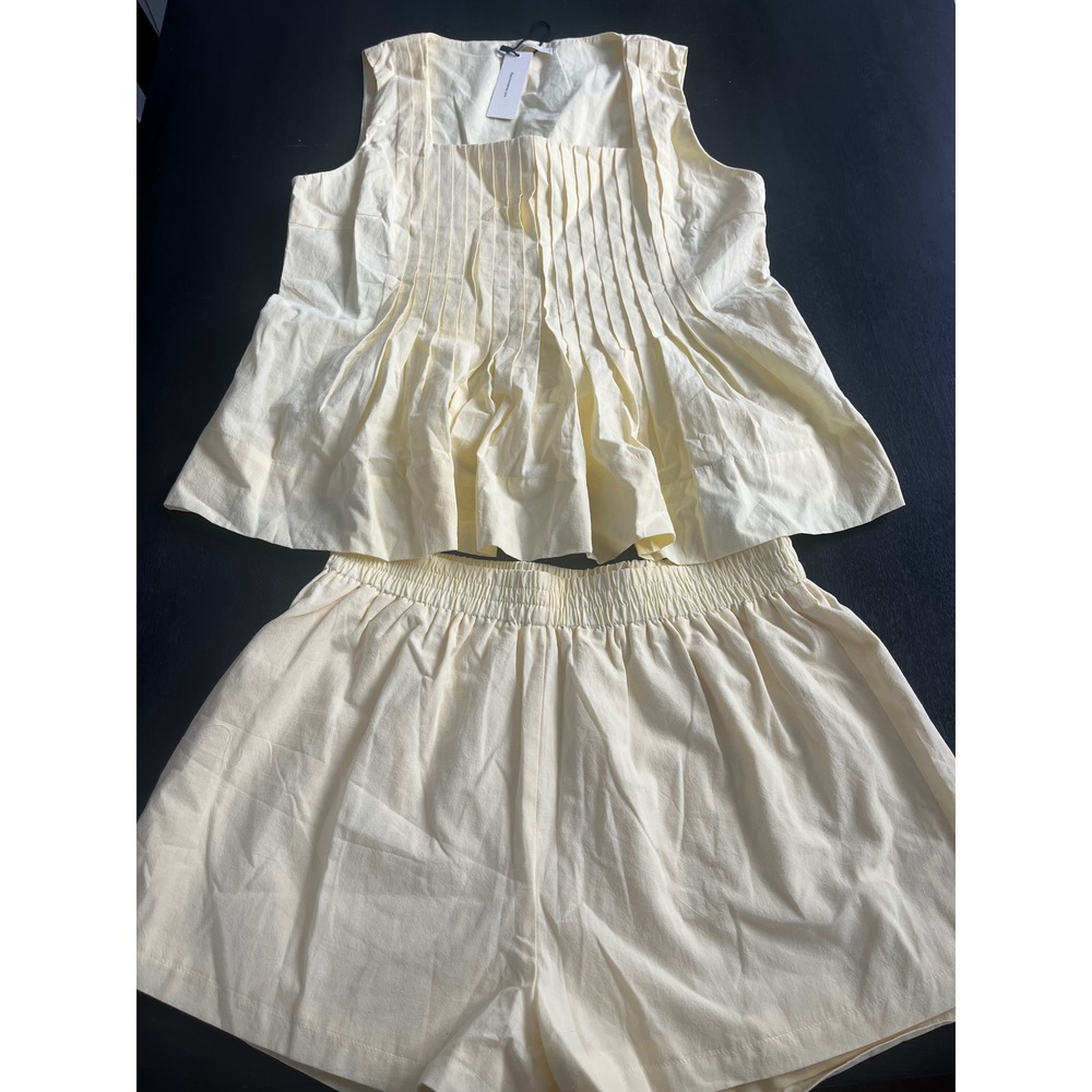 Commense Yellow Cotton Pleated Top and Shorts Two Piece Set Large NEW Stretchy